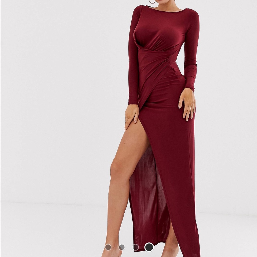 Club L London Round Neck Ruched Burgundy Dress